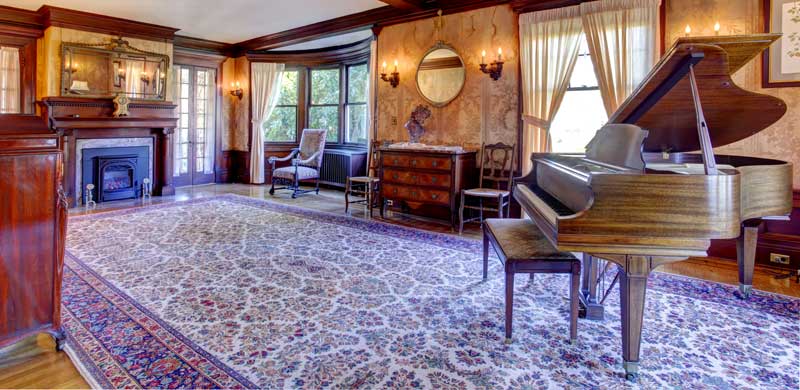 How To Tell If An Oriental Rug Is Valuable: 8 Factors To Consider