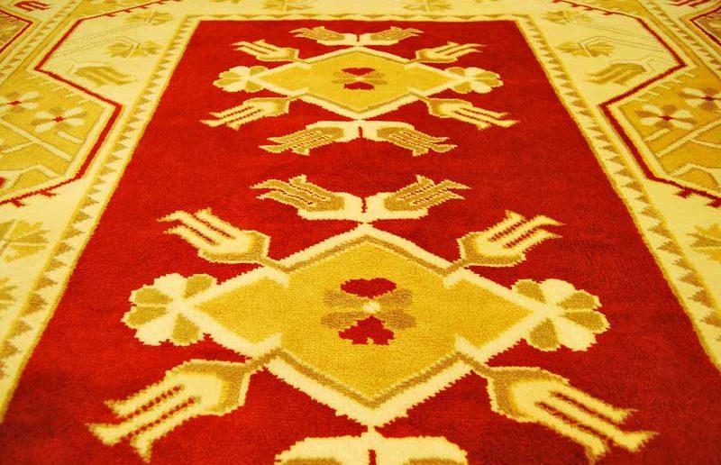 identifying-types-of-oriental-rugs-therugsgal-featured-image