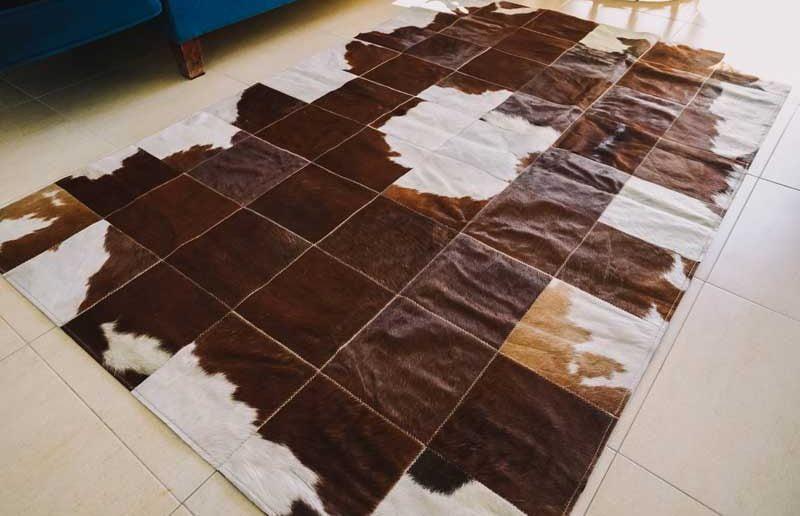Can You Vacuum Cowhide Rugs, How To Tell If A Cowhide Rug Is Real